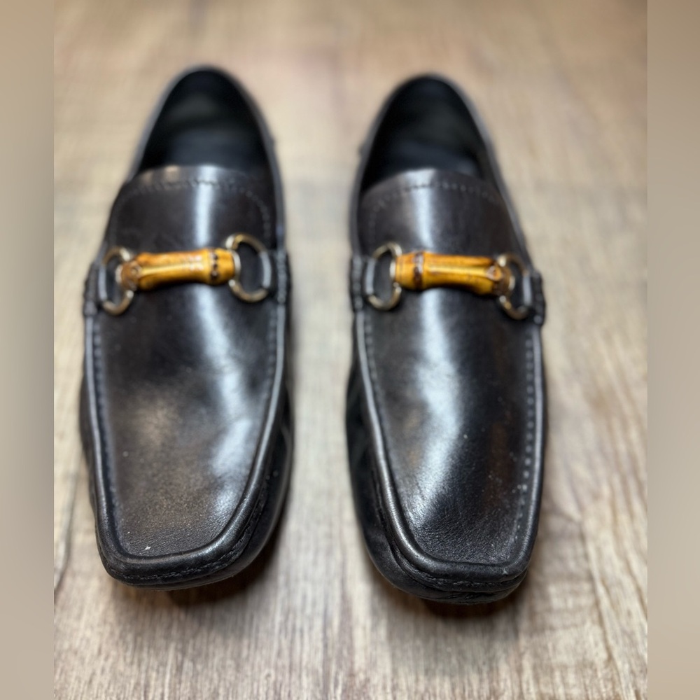 Gucci Black Leather Horsebit Loafers Slip-On